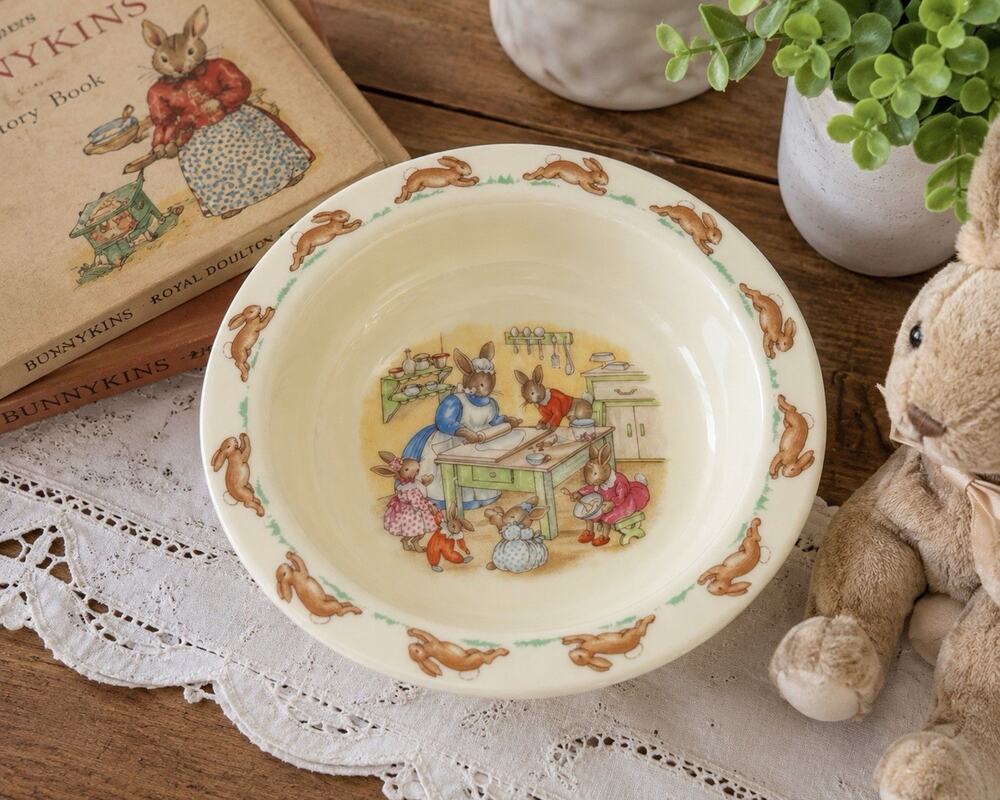 Royal Doulton Bunnykins Golden Jubilee 1984 Child’s Bowl England Bone China